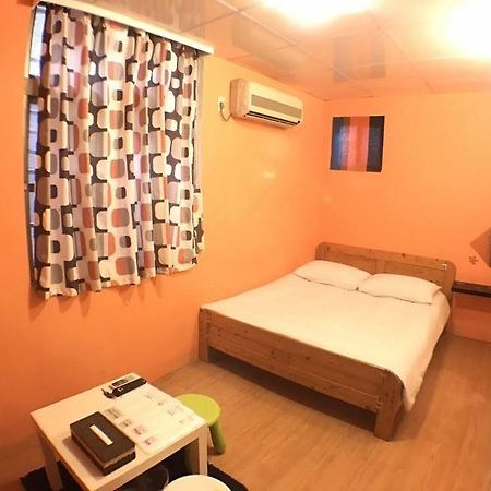 Love Hostel Tainan Luaran gambar
